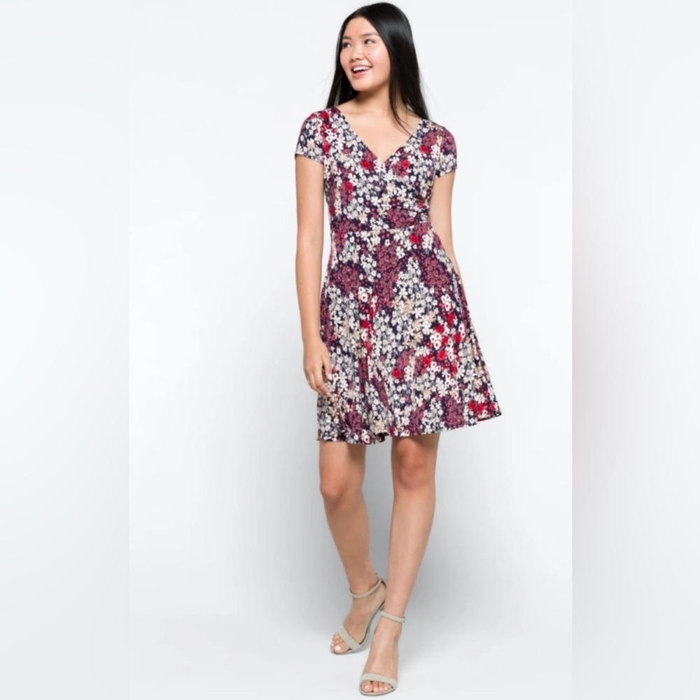 Kaileigh Amandine Knit Floral Dress
Women's M Navy